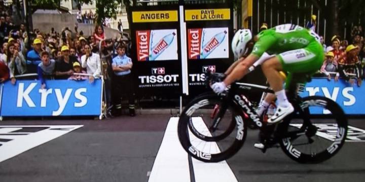 Cavendish repite en una etapa de recuperación para Contador