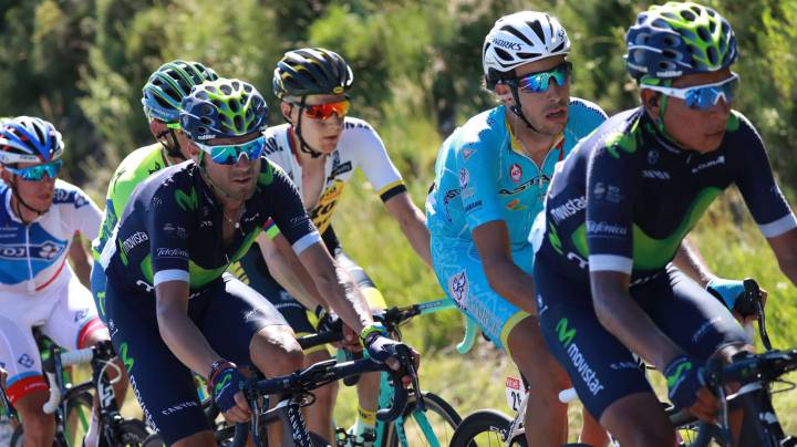 Nairo Quintana llegó con el lote principal en la etapa siete del Tour de Francia y ahora es sexto en la clasificación general