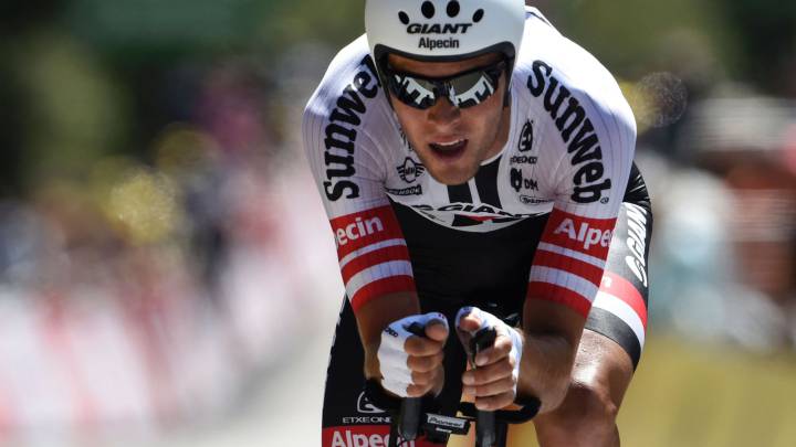 Nairo cede dos minutos a Froome y Dumoulin arrasa