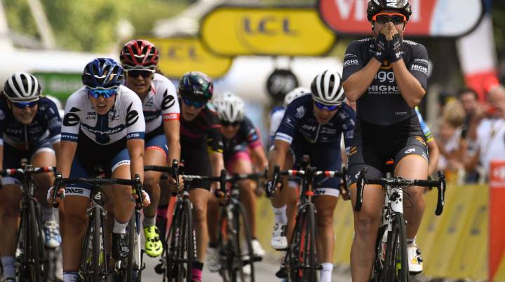 Chloe Hosking vence en "La Course by Le Tour de France"