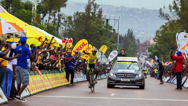 Ndayisenga, el ciclista ruandés que quiere ser como Contador