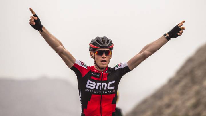 Ben Hermans celebra su victoria en la segunda etapa del Tour de Omán.