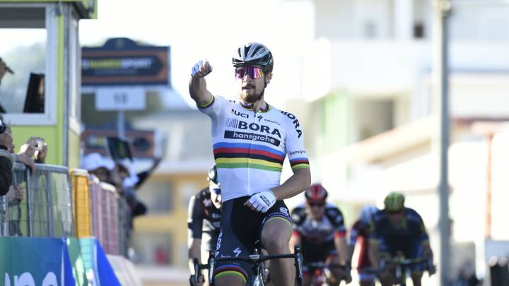 Sagan gana con exhibición en la 3ª etapa; Dennis, nuevo líder