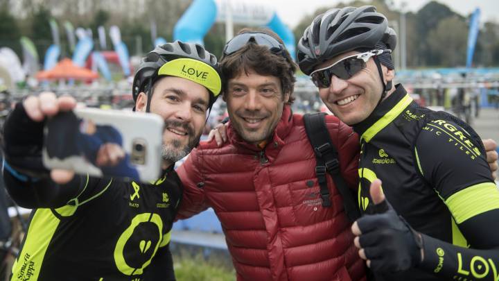 800 ciclistas superan el Desafío Óscar Freire en Cantabria