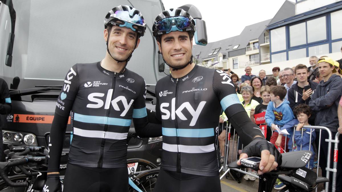 Mikel Nieve y Mikel Landa.