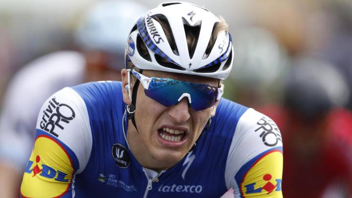 Hat-trick de Kittel y Froome llega a la montaña de amarillo