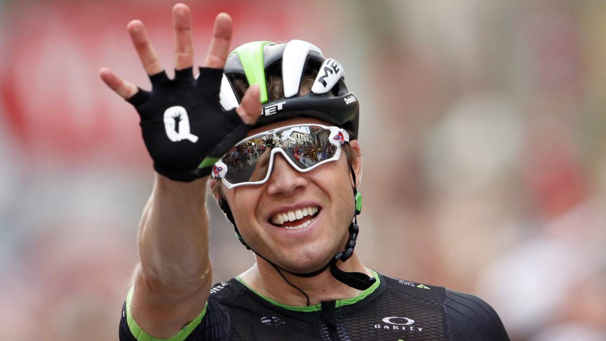 Edvald Boasson Hagen celebra su victoria en la 19º etapa del Tour de Francia.