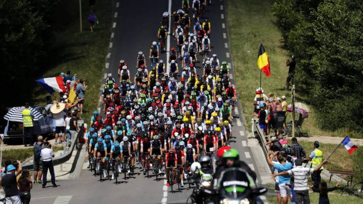 Sigue la etapa 2 de la Vuelta a España 2017 en directo online, que irá de Nimes a Gruissan-Narbonne; hoy, 20 de agosto, a las 12:25 horas en AS.