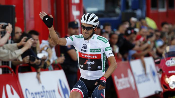 Alberto Contador se despide del ciclismo con un espectacular recibimiento en Madrid, en el que la gente le mostró su cariño.