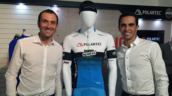 Contador y Basso enseñan el maillot de Polartec-Kometa