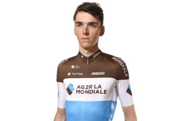El AG2R La Mondiale presenta su nuevo maillot para 2018