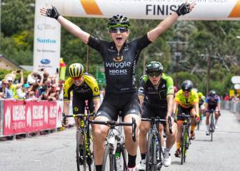 Edmondson gana al sprint y es líder del Santos Women's Tour
