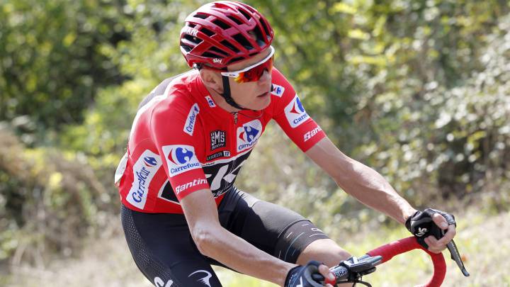 Chris Froome rueda durante la pasada edición de la Vuelta a España.