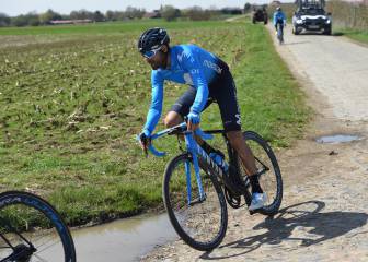 Valverde rodó al ritmo de los mejores en el pavés de Roubaix