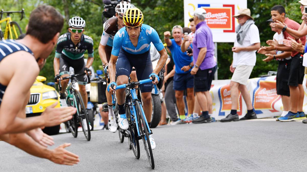 Mikel Landa rueda durante la etapa de Laruns en el Tour de Francia 2018.