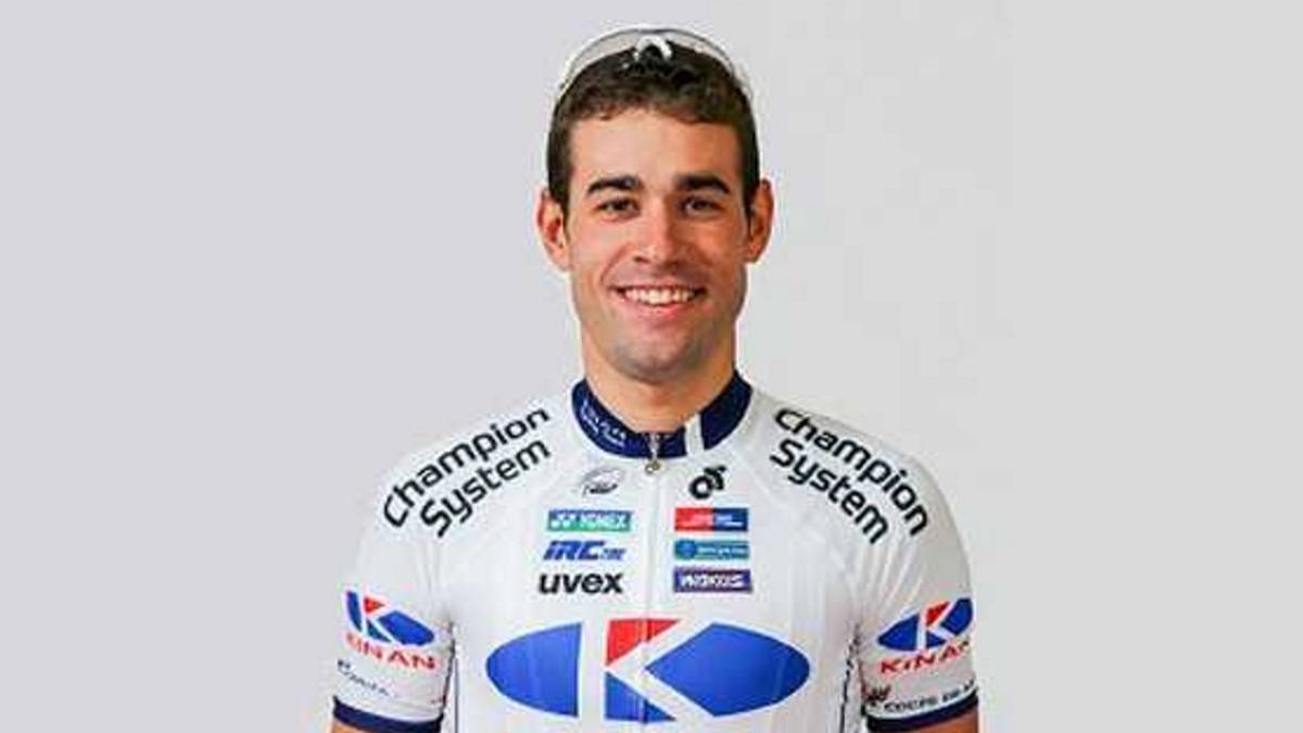 Ricardo García Ambroa cuelga la bicicleta a los 30 años