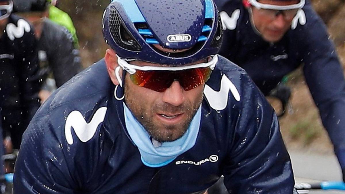 Alejandro Valverde compite en A Través de Flandes 2018.