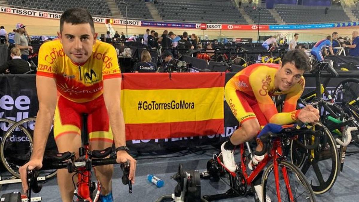 Torres y Mora se cuelgan un bronce en la Copa del Mundo