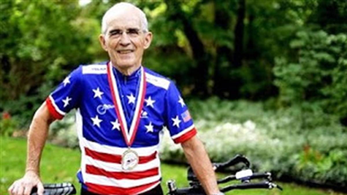 Carl Grove dio positivo con epitrenbolone a los 90 años
