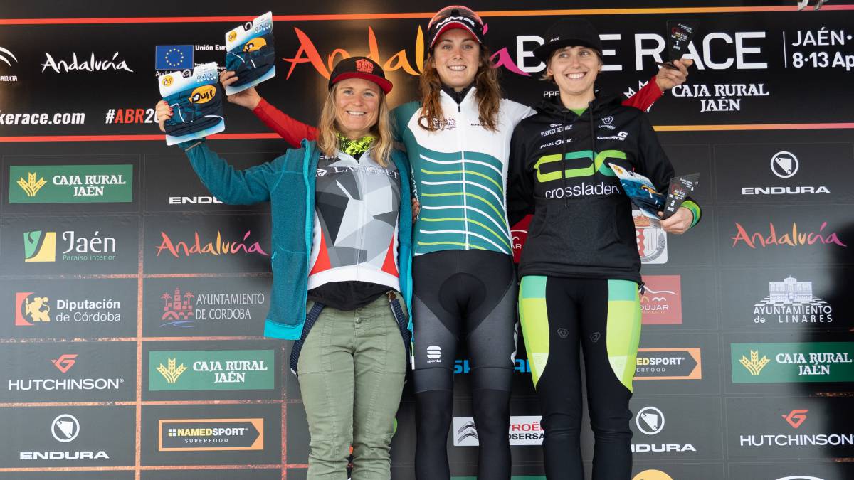 Natalia Fischer arrasa y Valero acaba segundo tras Becking
