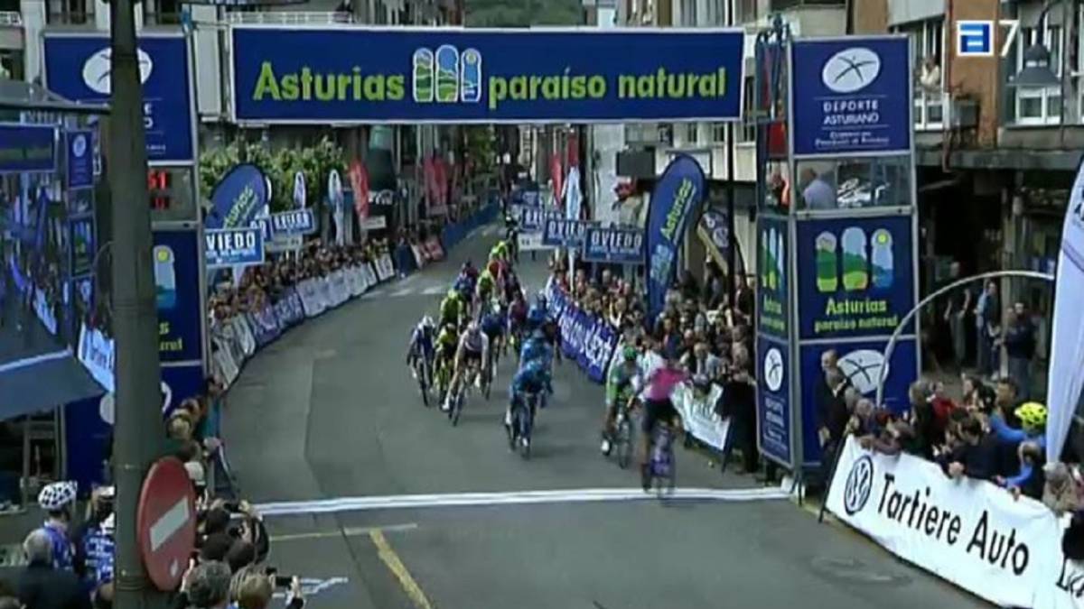 El Movistar controló pero no remató: victoria de Quintero