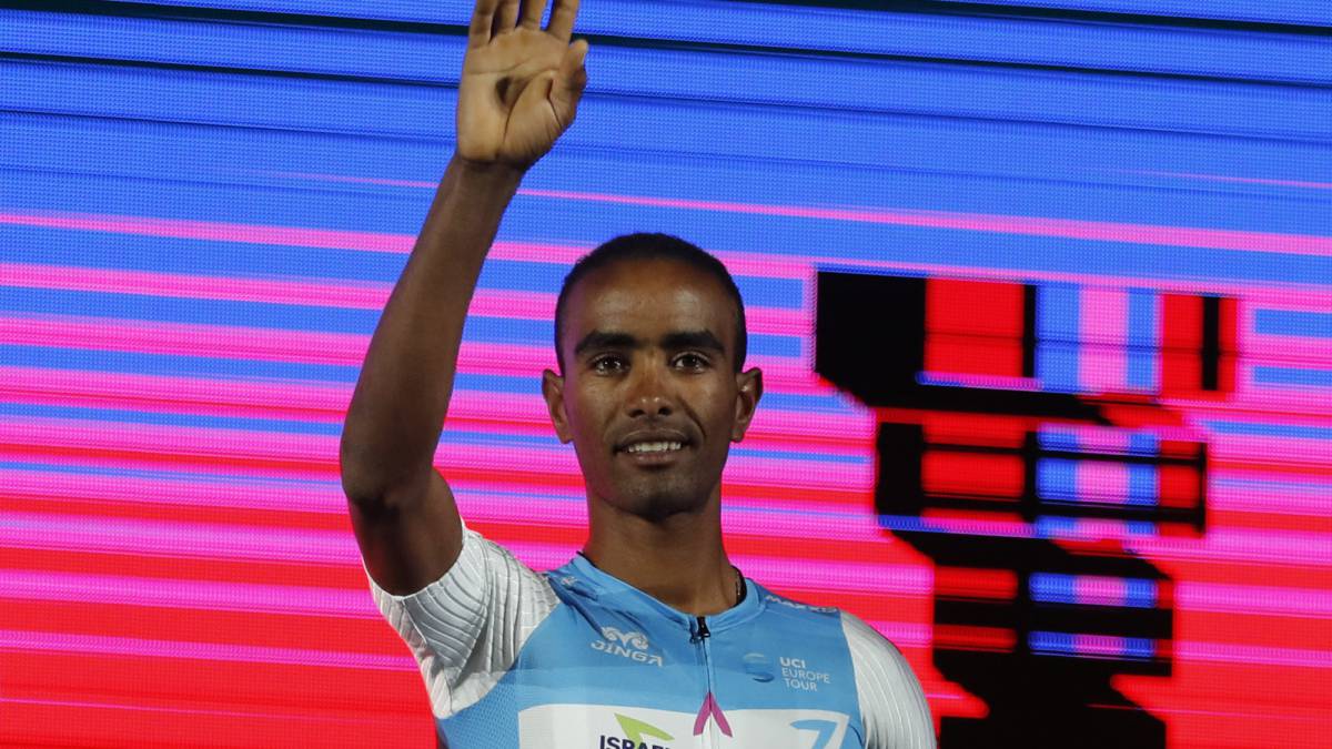 Andemeskel: un refugiado de Eritrea que debuta en el Giro