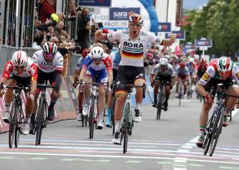 Ackermann se impone en el primer esprint del Giro 2019