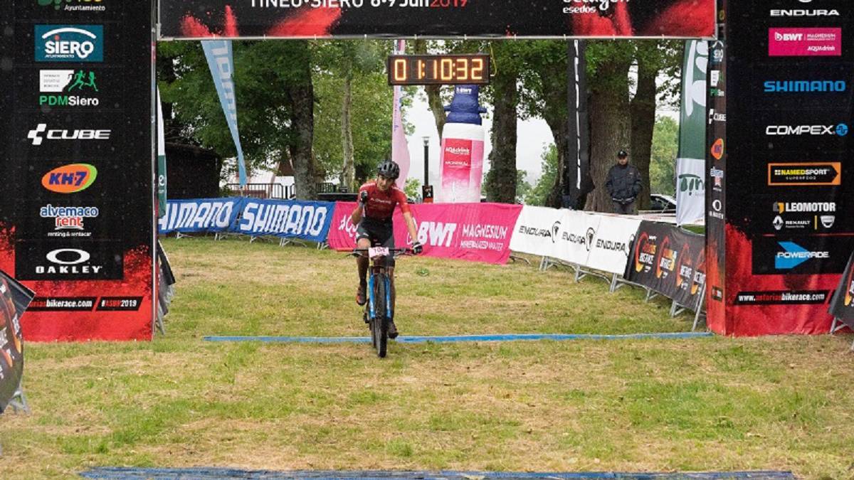 Champion y Fischer, primeros líderes en Asturias Bike Race