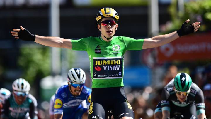 ¡Otra para Van Aert! Esta vez se impuso al esprint ante Bennett