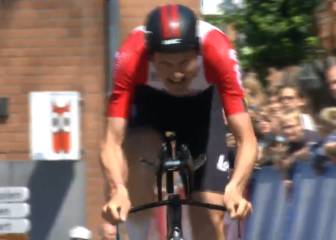 Wellens se impone en la crono y Evenepoel conserva el liderato