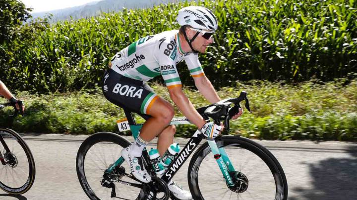 Bennett: "Ojalá gane una etapa por cada semana de Vuelta"