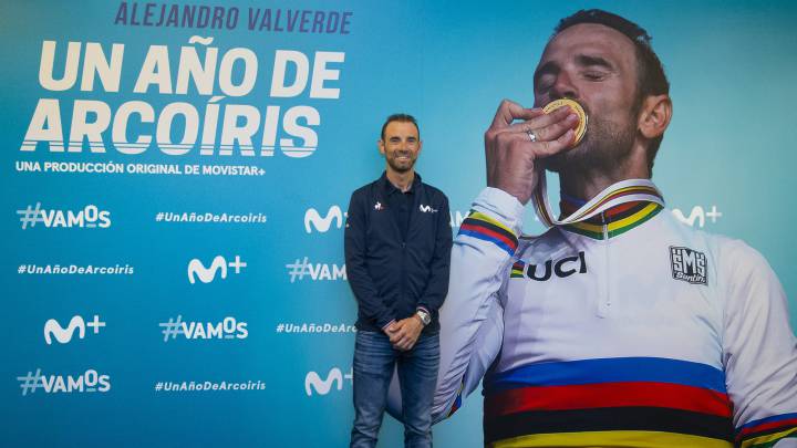 Alejandro Valverde posa en la presentación del documental 'Un Año de Arcoíris'.