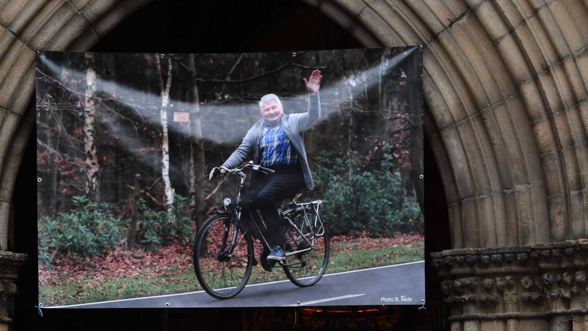 El último adiós al gran Raymond Poulidor