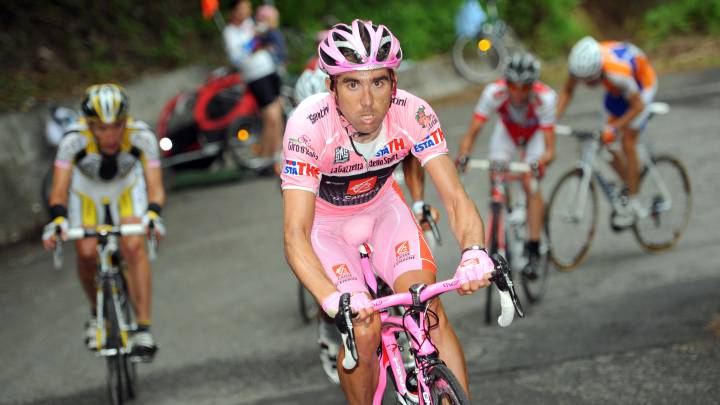 Una década de la maglia rosa de David Arroyo en el Giro: "Fue y seguirá siendo un sueño"