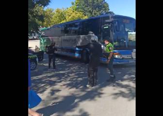 Caos en la prueba sub-23 por un autobús atascado en el recorrido