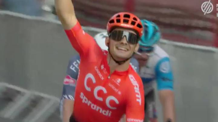 Jon Aberasturi cede el liderato al australiano Groves