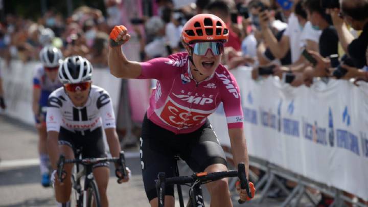 Tercer triunfo de etapa, segundo consecutivo, de Marianne Vos