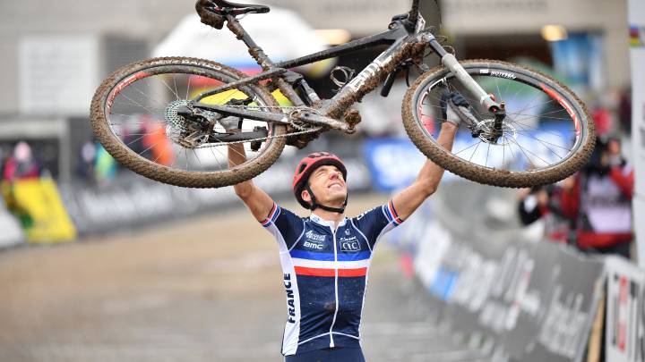 Sarrou pone fin a la era Schurter (9º) con David Valero 13º