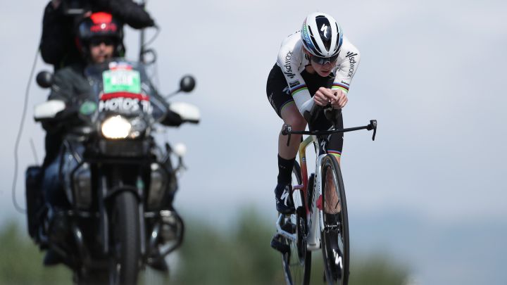 Van der Breggen, en contra de la presión para que los jóvenes ciclistas sean delgados