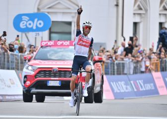 El mejor Nibali resurge en casa para derrotar a Valverde