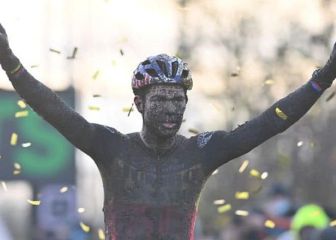 Orts, 15º en el regreso triunfal de Van Aert al ciclocross