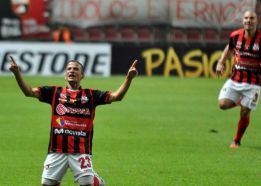 Marlon Fernández llega de Venezuela a reforzar al Pasto