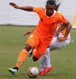 Envigado busca conservar el liderato en su visita a Jaguares