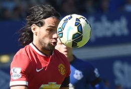 Falcao seguiría en el United si De Gea renueva su contrato