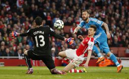 Así se gana una titular: el camino de David Ospina en el Arsenal