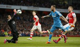 The Mirror califica a David Ospina: su fichaje fue un éxito