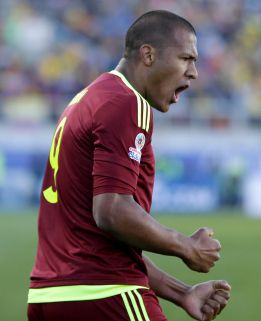 La figura: Salomón Rondón, el verdugo de Colombia
