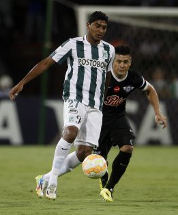Pisó duro Rueda: Nacional goleó 3-1 a Vélez en amistoso