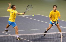 Colombia arriba en dobles: gana 6-3 el tercer set