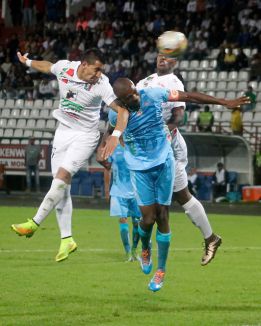 El Once tuvo 20 minutos a puro gol para vencer a Jaguares